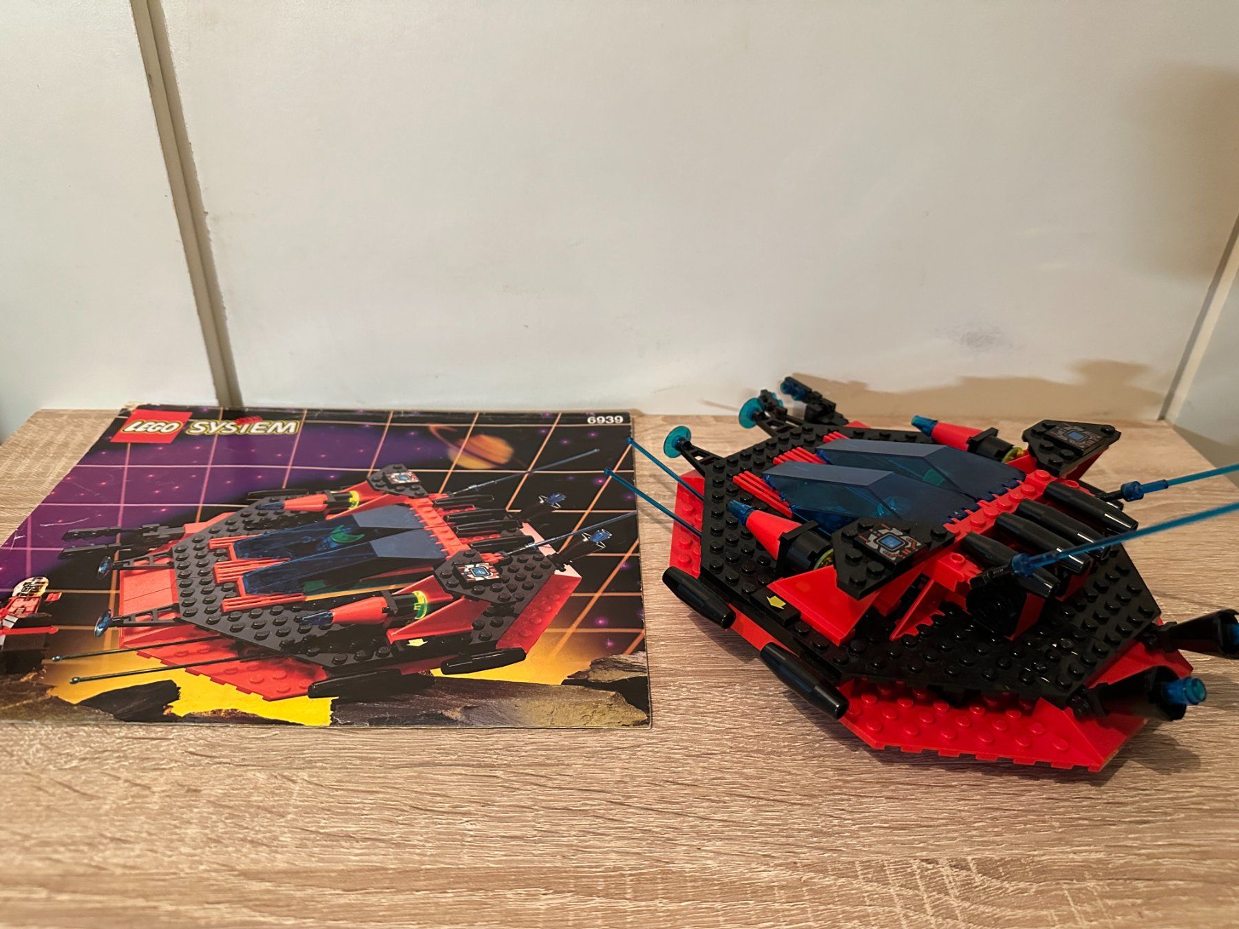 Legoland Kit di costruzioni: LEGO Space 6939 Saucer Centurion – Usato da Basel venduto da Don-Angel 1