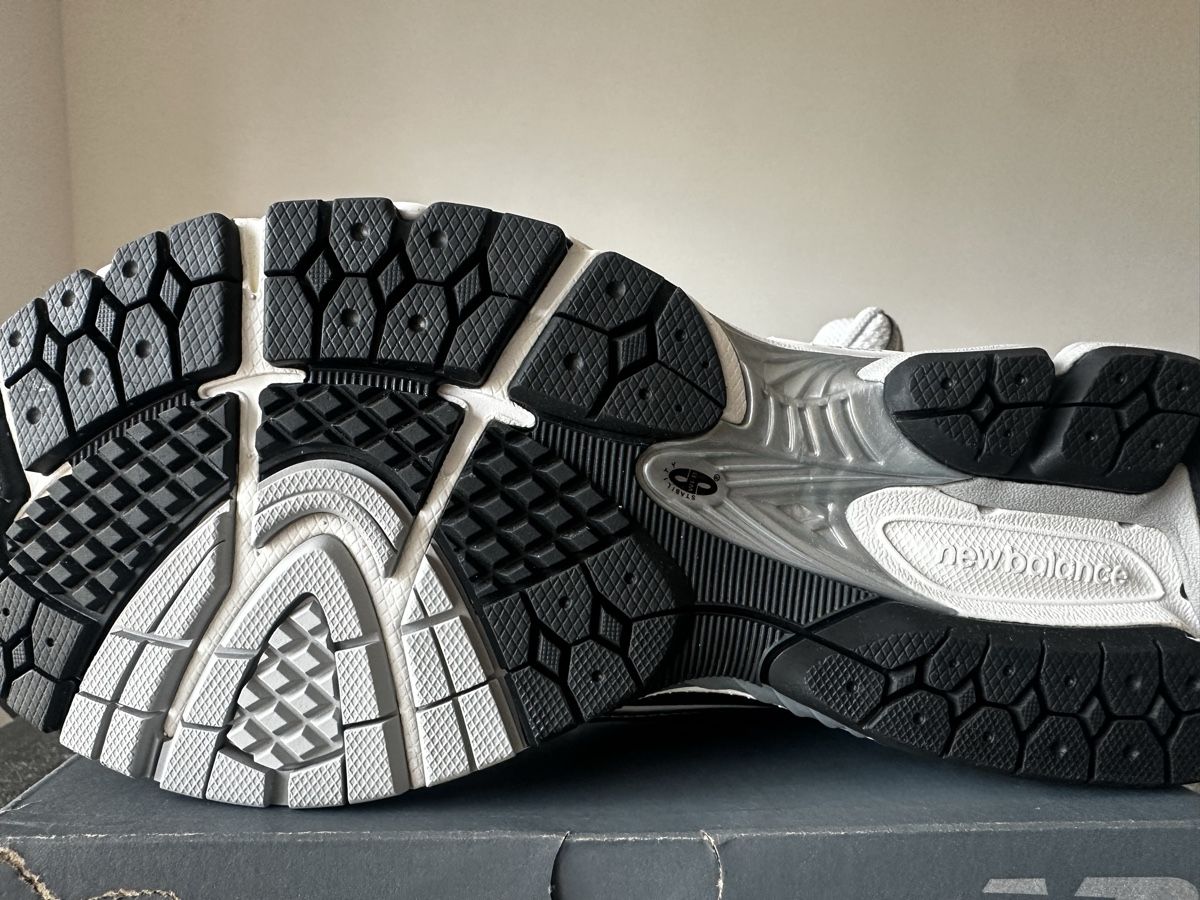 New Balance Scarpe da uomo: New Balance 1906R – Nuovo e nell'imballaggio originale da Biel/Bienne venduto da Akwawini 3
