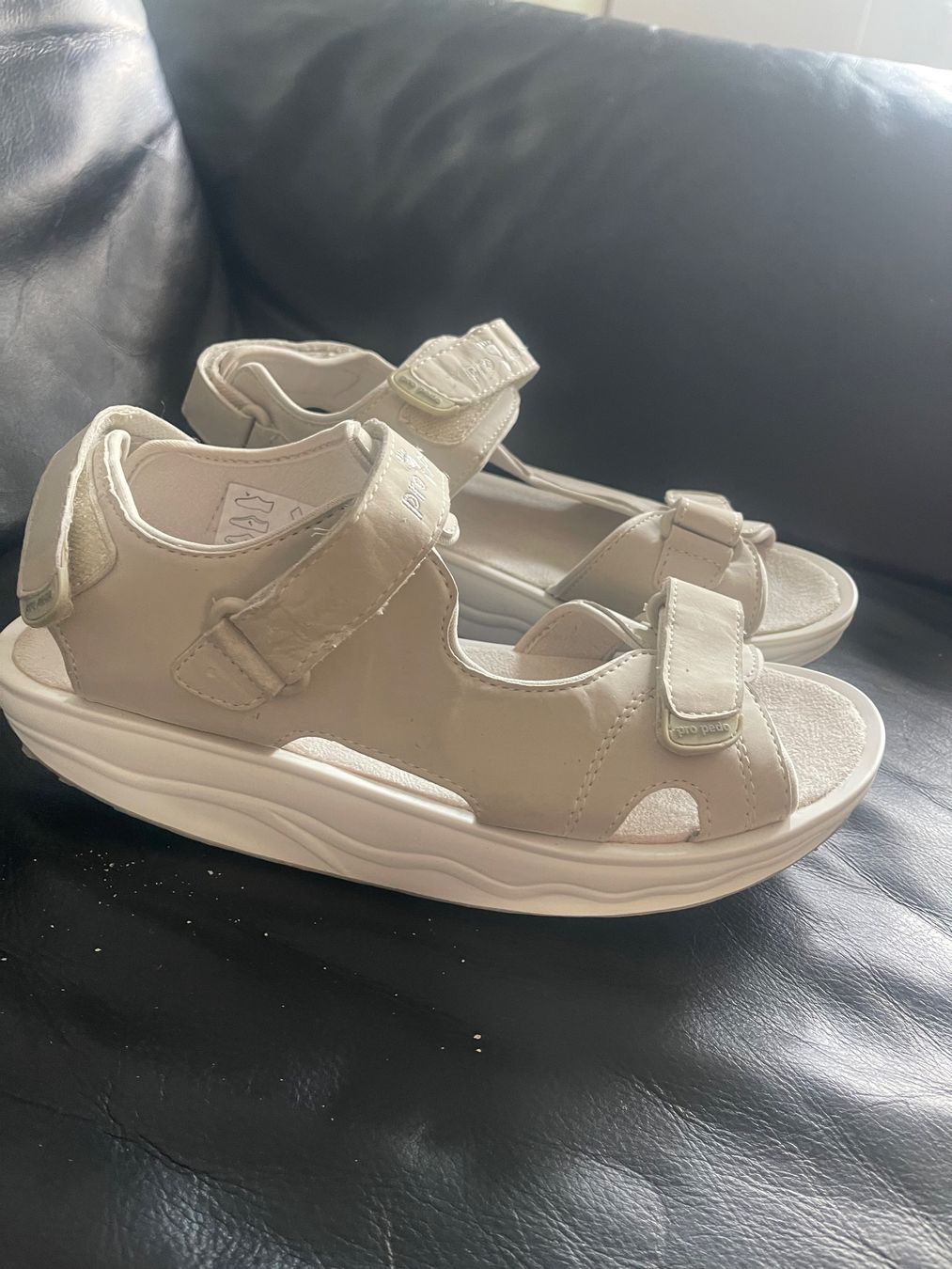 Chaussures femmes: Pro Pedo Sandalen – Neuf (Voir description) à Hinterkappelen par simona67