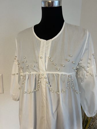 Bluse weiss mit Perlenbesatz Ärmel Dreiviertel Zustand Neu