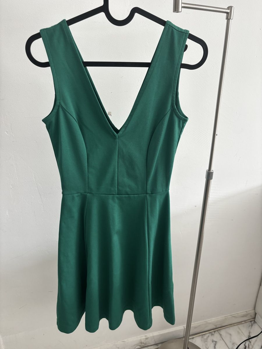 H&M Kleider: Kleid grün xs – Gebraucht aus Sulzbach von dfrey25