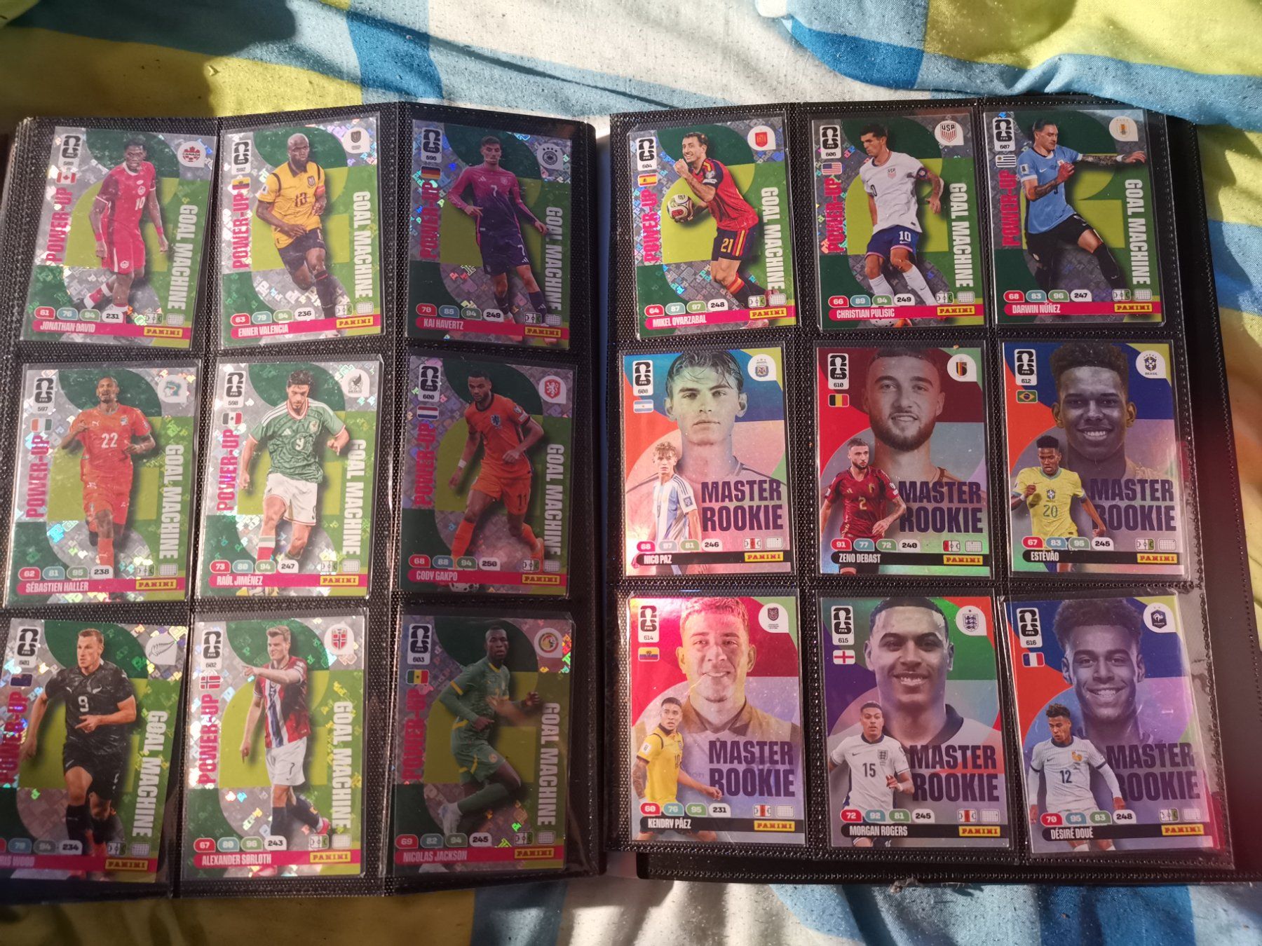 Panini Carte collezionabili: FUSSBALL PANINI BILDER 2026 CA. 500STK. – Usato da Altnau venduto da playboy 9