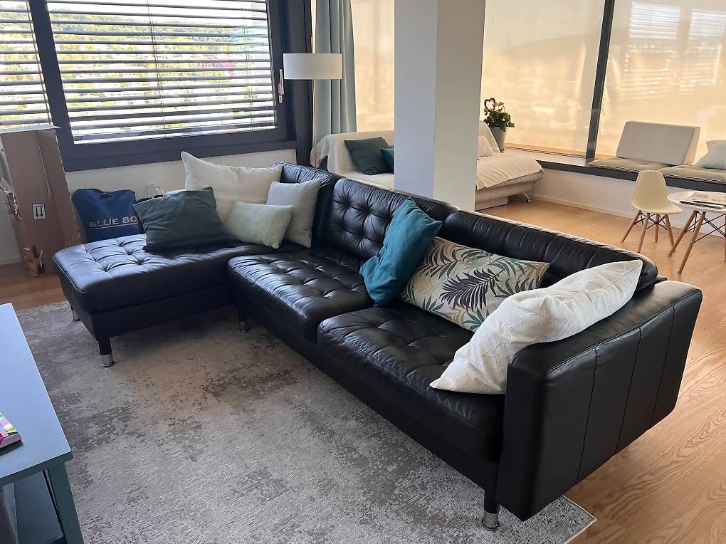 Sofas: Landskrona Ikea Leder Sofa schwarz  – D'occasion à Zürich par cat_9qyy