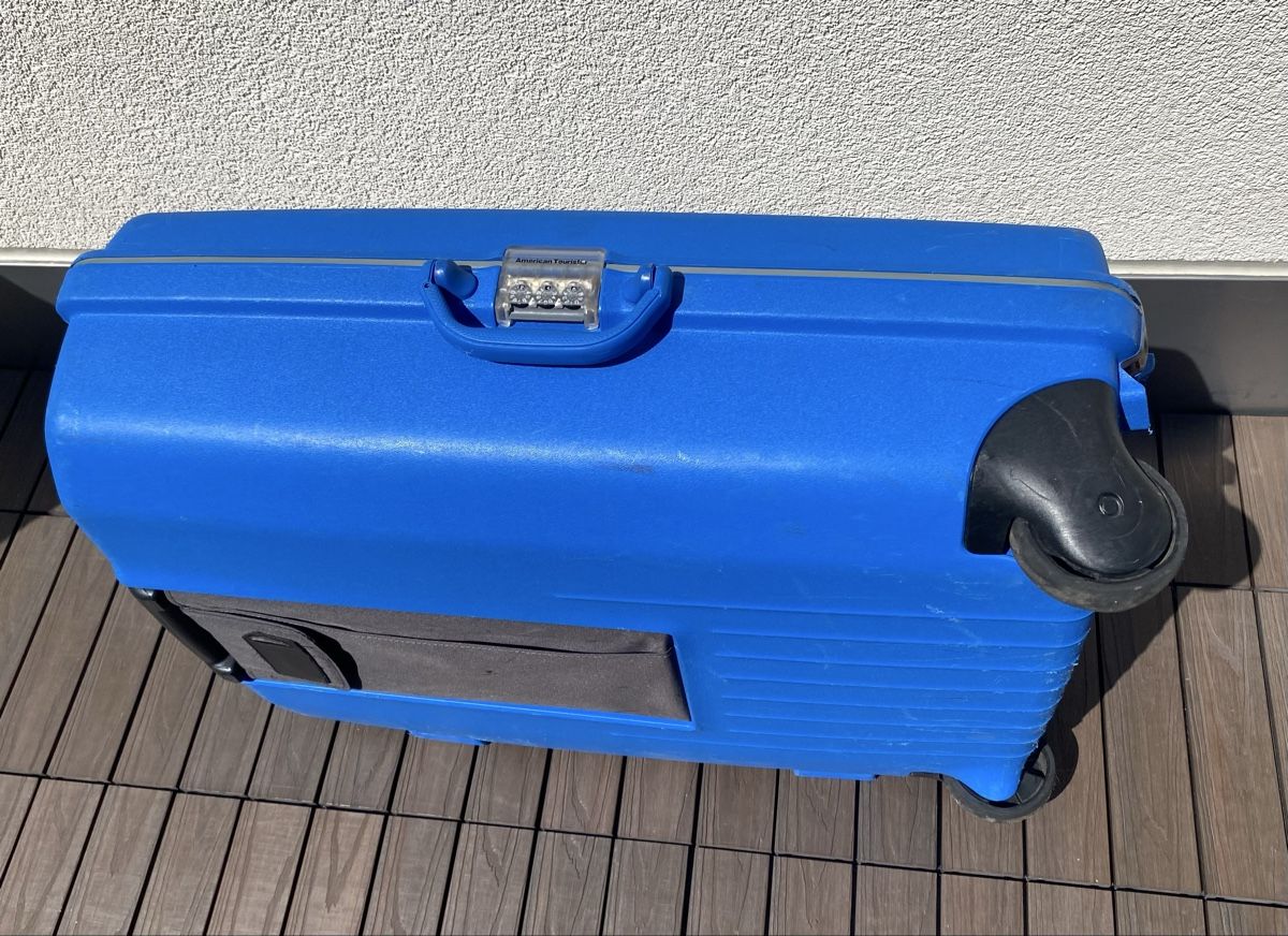 Valises de voyage: KOFFER AMERICAN TOURISTER GROSS – D'occasion à Malters par Kuettel1