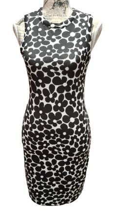 3003CV – Robe H&M – S