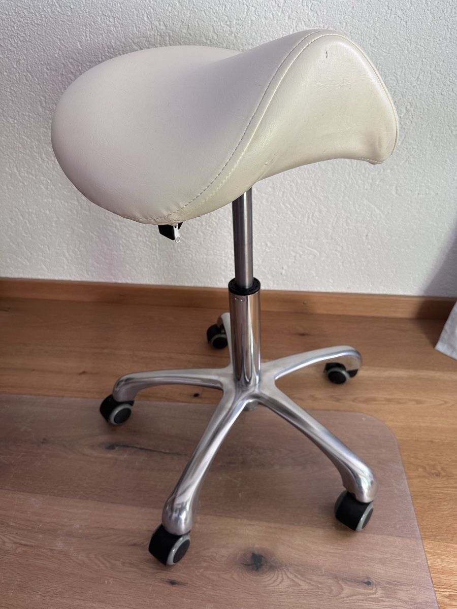 Sgabelli: Rollhocker – Usato da Neuwilen venduto da 76November 1