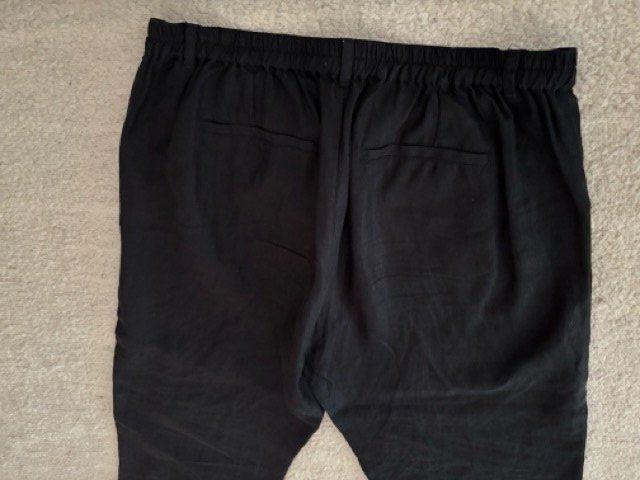Nile Hosen: NILE Culotte Leinenhose, schwarz, Gr. L – Gebraucht aus Bassersdorf von golden_sun 3