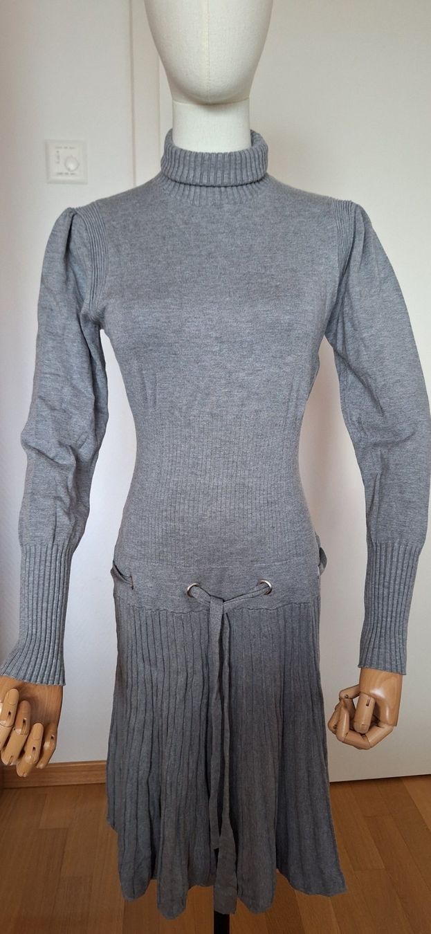 Morgan Kleider: Morgan, robe grise – Neu (gemäss Beschreibung) aus Lussery-Villars von pousinete02 2