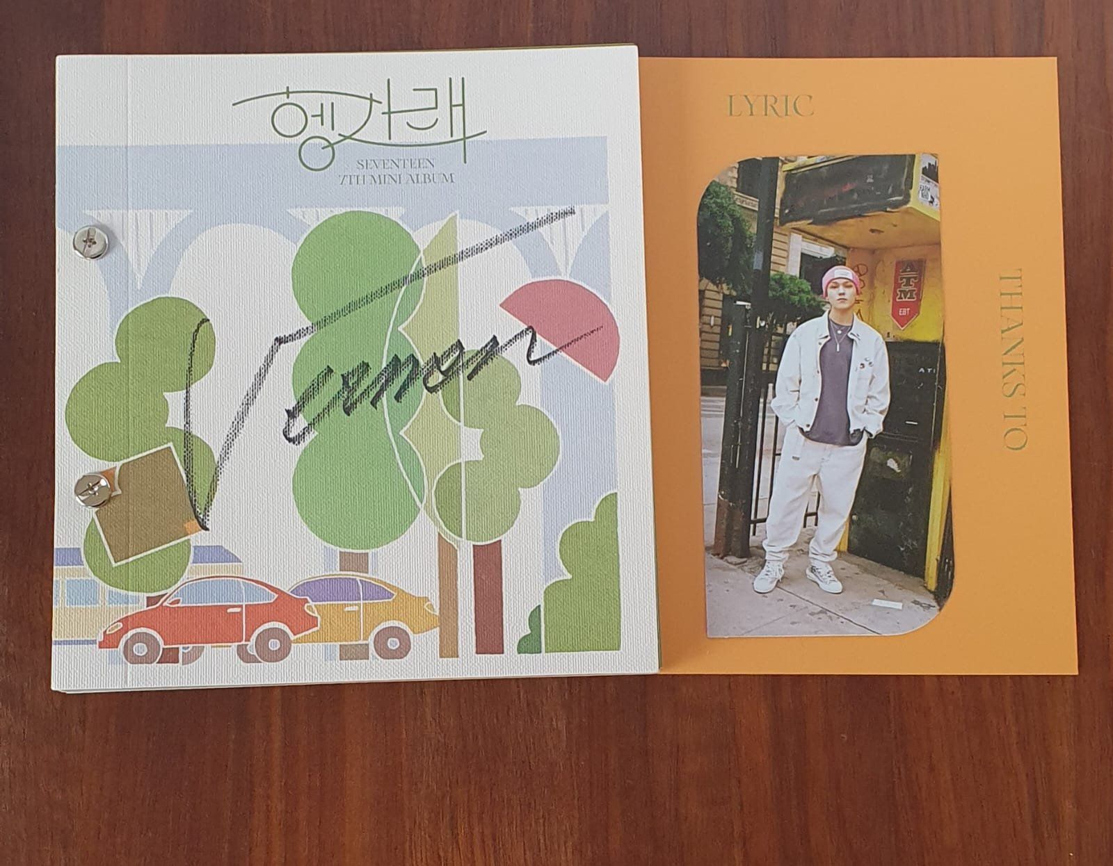 CD: Vernon Seventeen Signed Album – Usato da Kriens venduto da befor83 2