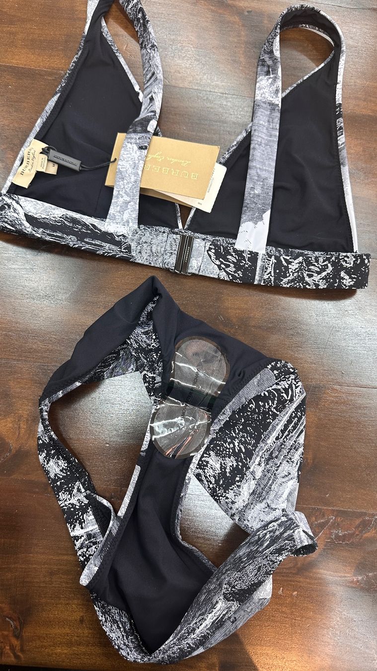 Burberry Costumi da bagno & Bikini: Burberry Bikini – Nuovo e nell'imballaggio originale da Lachen SZ venduto da HelvetiaLuxury 7