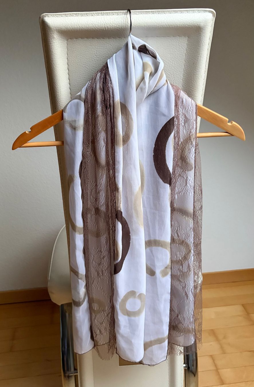 Marc Cain Foulard & Sciarpe: Marc Cain Schal – Usato da Unterägeri venduto da Jutka_04 2