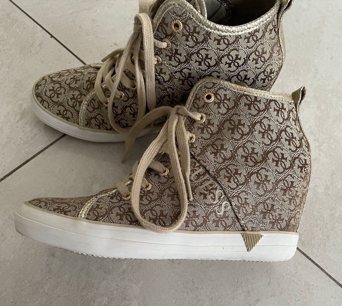 Guess Scarpe da donna: Guess Schuh Gr. 38 Keilabsatz – Usato da Dagmersellen venduto da Arcticsnow2017 5