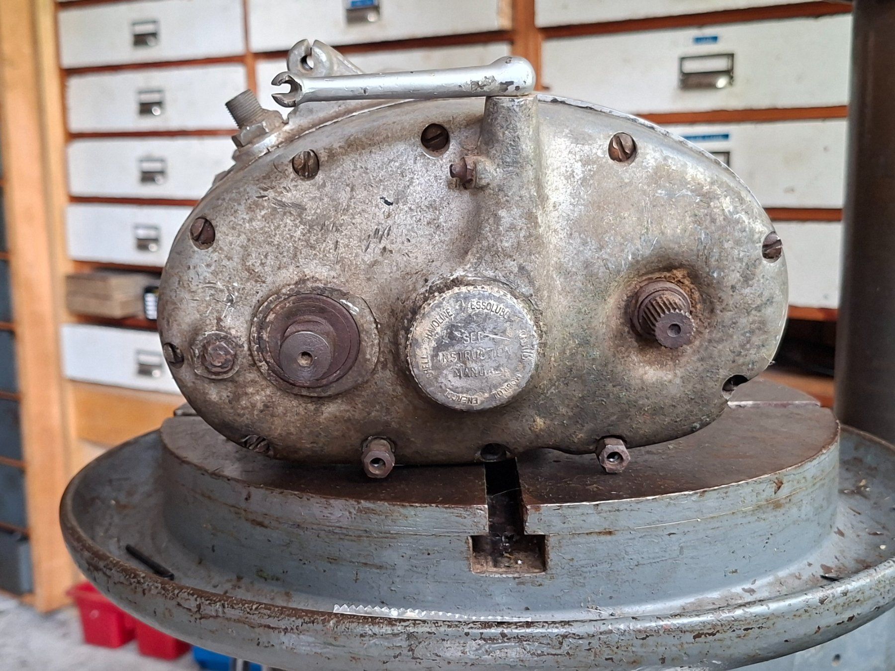 Tutti i ricambio per moto: BSA B33 Goldstar Getriebe – Usato da Haslen GL venduto da elrockero