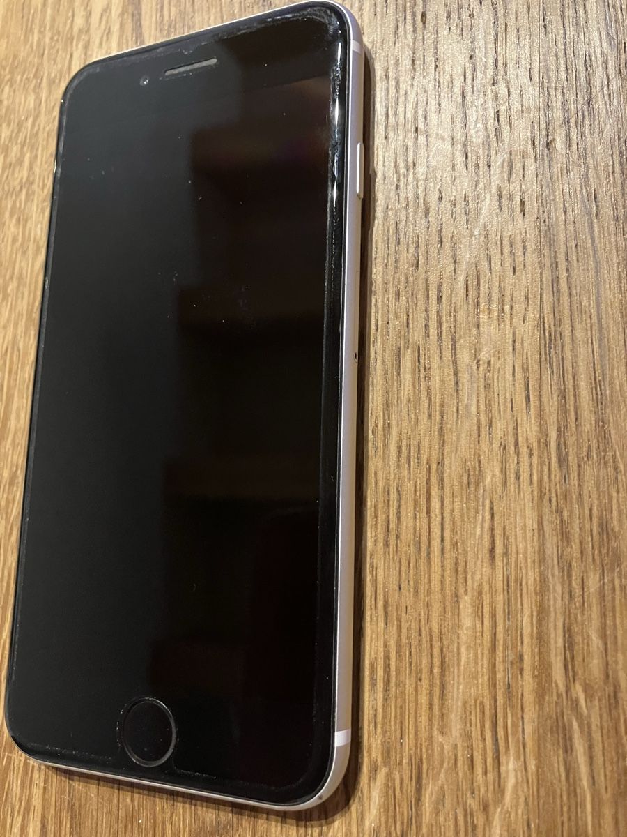 Apple Handys / Smartphones: Apple iPhone SE  – Defekt aus Kleinlützel von Shabby579