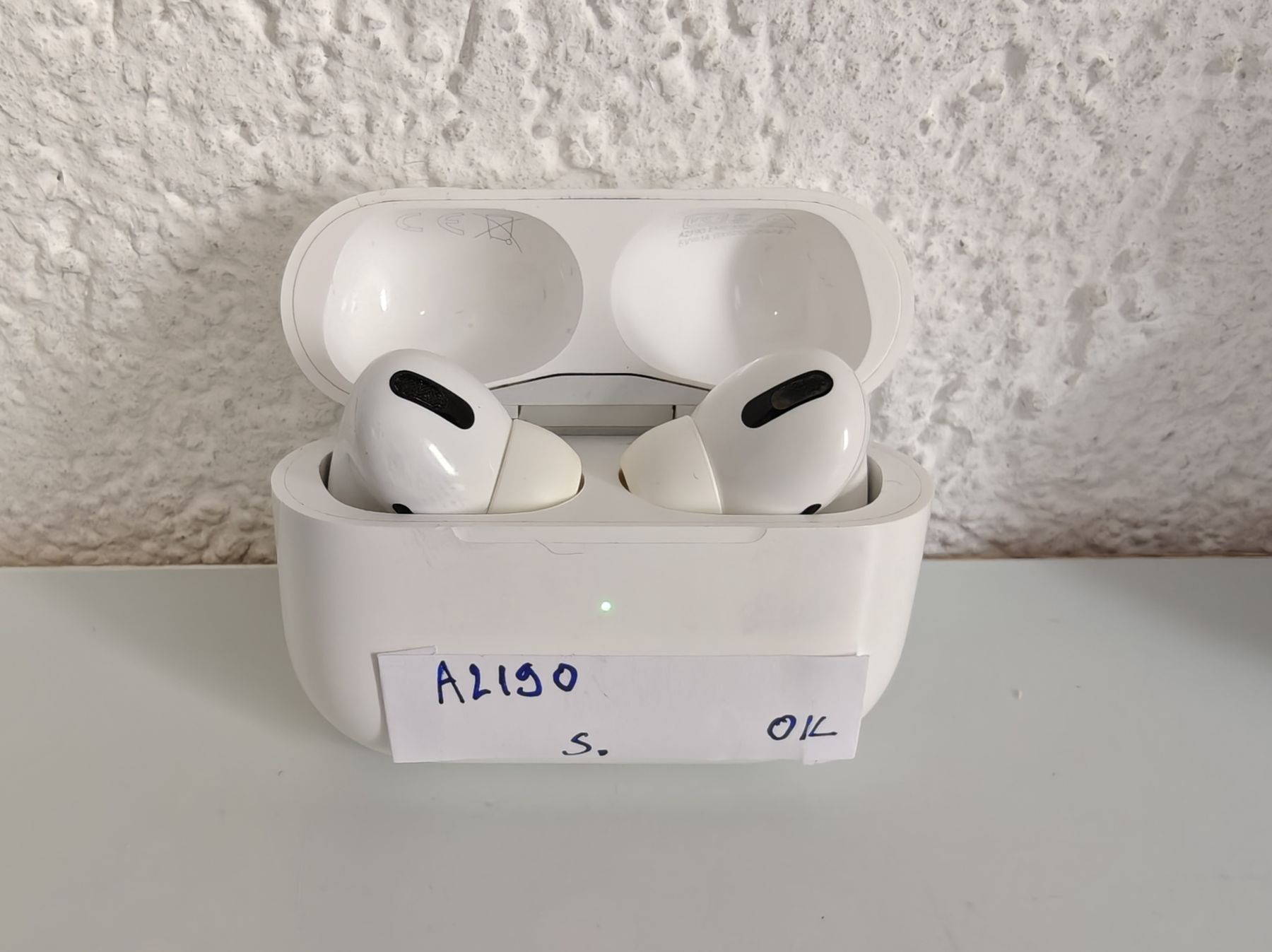Apple Cuffie: Apple AirPods Pro (A2190) – Usato da Ehrendingen venduto da Rocky985 2