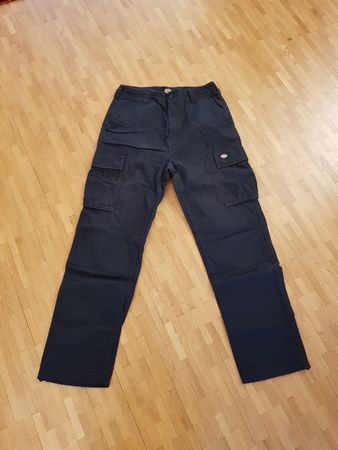 Pantalon Dickies, Noir, Taille 31 - en très bon état 