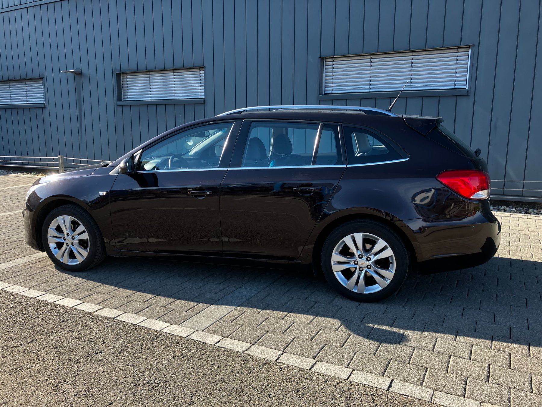 Chevrolet Autos: Chevrolet Cruze Station Wagon – Gebraucht aus Siebnen von moparperform 9