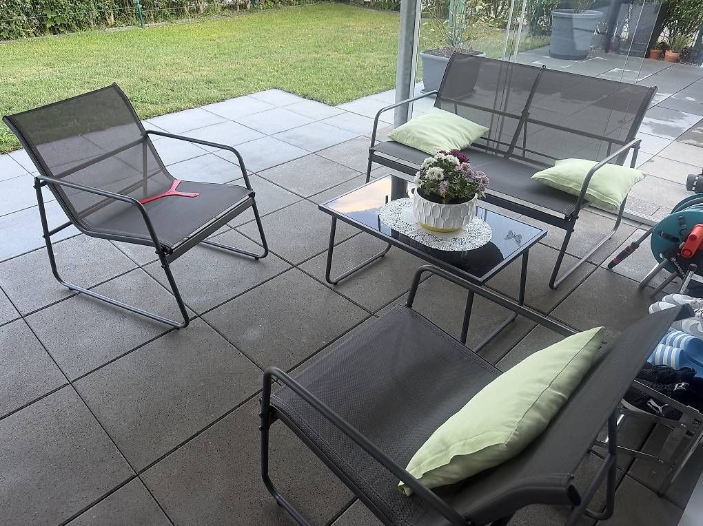 Sedie a sdraio: Gartenlounge Sevilla Grau – Usato da Egerkingen venduto da D-Sweety
