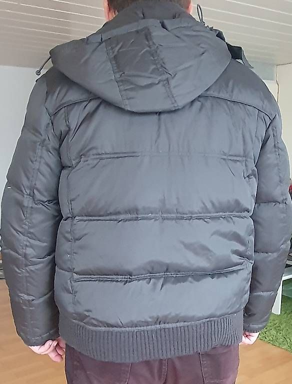 Giacche: Herren Winterjake neuwertig – Usato da Kreuzlingen venduto da Hauser2 3