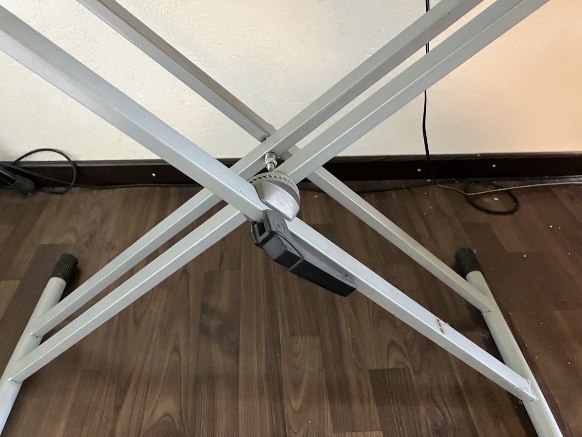 Yamaha Strumenti musicali: Yamaha PSR-S900 Keyboard – Usato da Schönenwerd venduto da Lichi 5