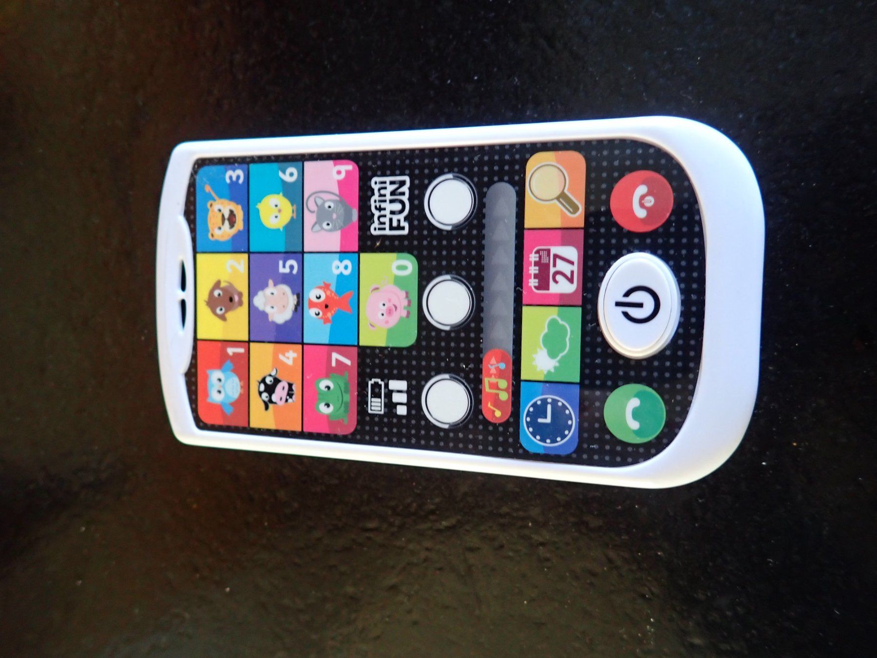 Fisher-Price Giocattoli: Dès 12 mois : smartphone Infini Fun – Nuovo (secondo la descrizione) da Petit-Lancy venduto da camping_car
