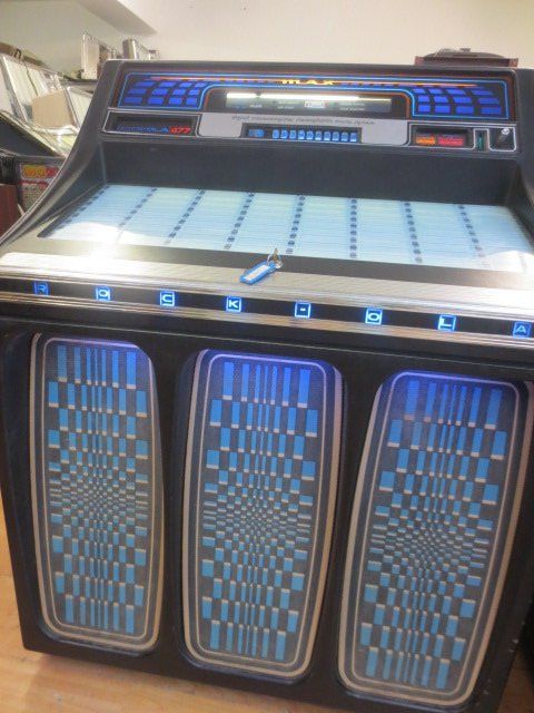 Rock-Ola Jukebox: Jukebox Max Revidiert – Usato da St.Gallenkappel venduto da Spielautomaten