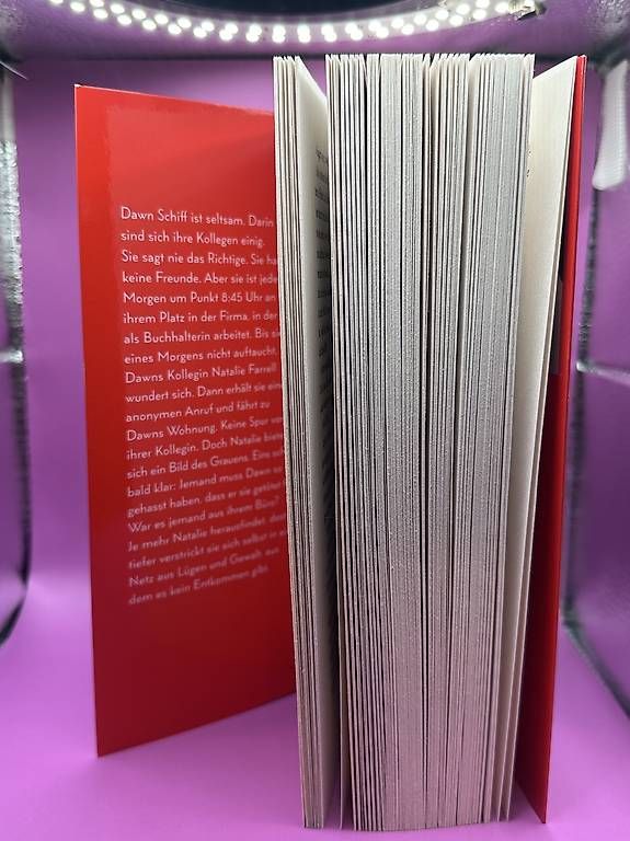 Libri: Freida McFadden - Die Kollegin – Usato da Olten venduto da Julia.Ramona 2