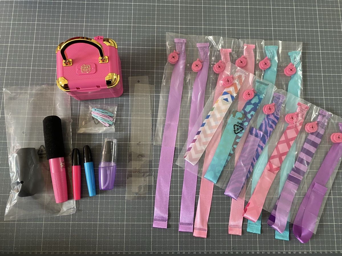 Giocattoli: Cool Maker Hollywood Hair Extension Maker Set – Nuovo (secondo la descrizione) da Flawil venduto da Vera44 3