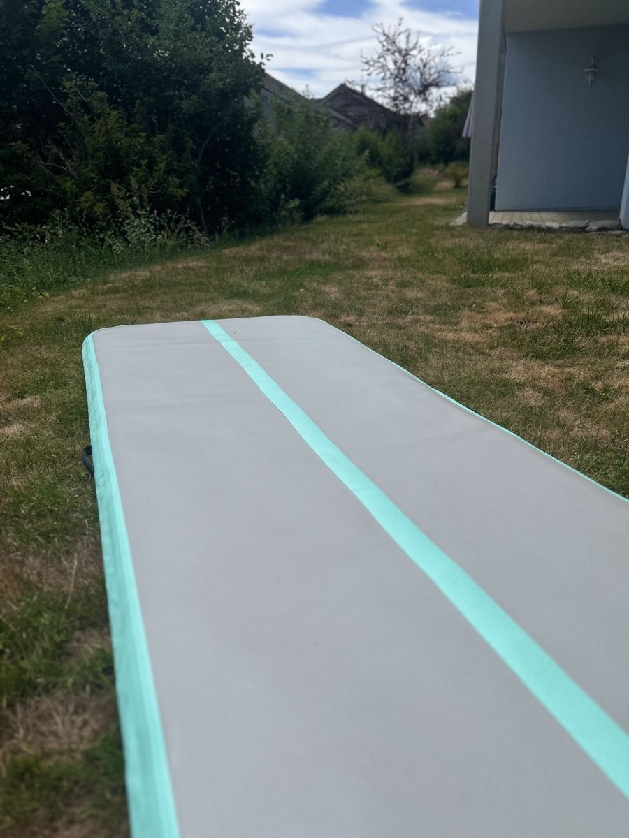 Tapis de sol: türkise Airtrack, 5 Meter – D'occasion à Berg TG par mir_2zbz 1
