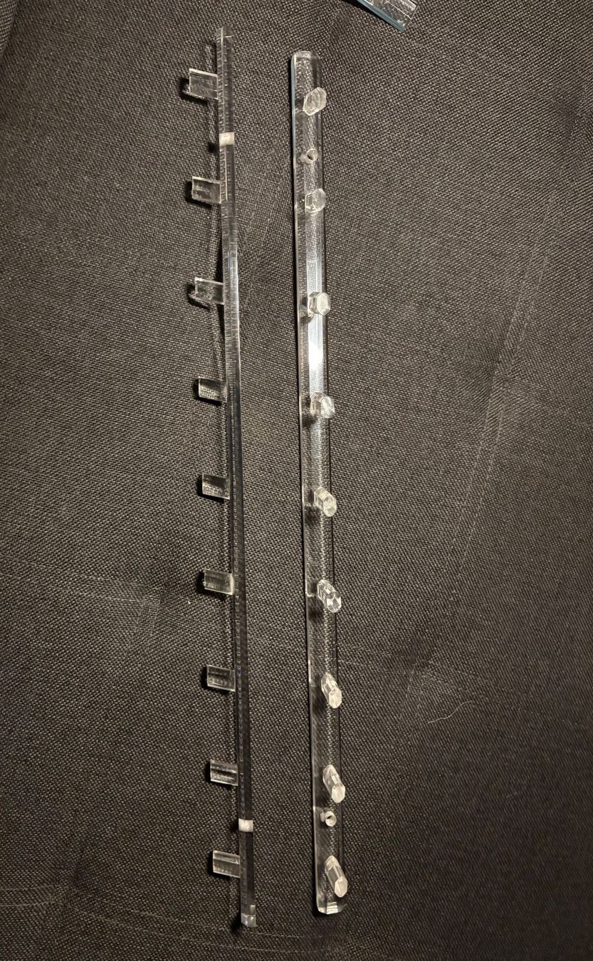 Guardaroba: Plexiglas Garderobe/Hackenleiste – Nuovo (secondo la descrizione) da Niederbipp venduto da fashionfuchs 2