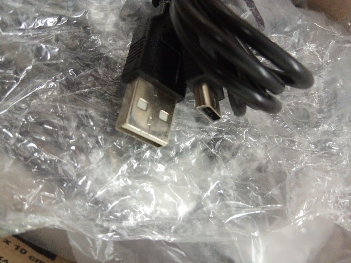 Cavi: 1.2m USB Cable for Gameboy Micro Charging Cable for GBM Pow – Nuovo e nell'imballaggio originale da Ermatingen venduto da rik4rdo