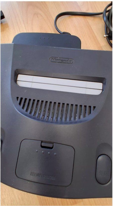 Nintendo Konsolen: Nintendo 64 Konsole mit 1 Controller – Gebraucht aus Sonceboz-Sombeval von ant_cd5j 3