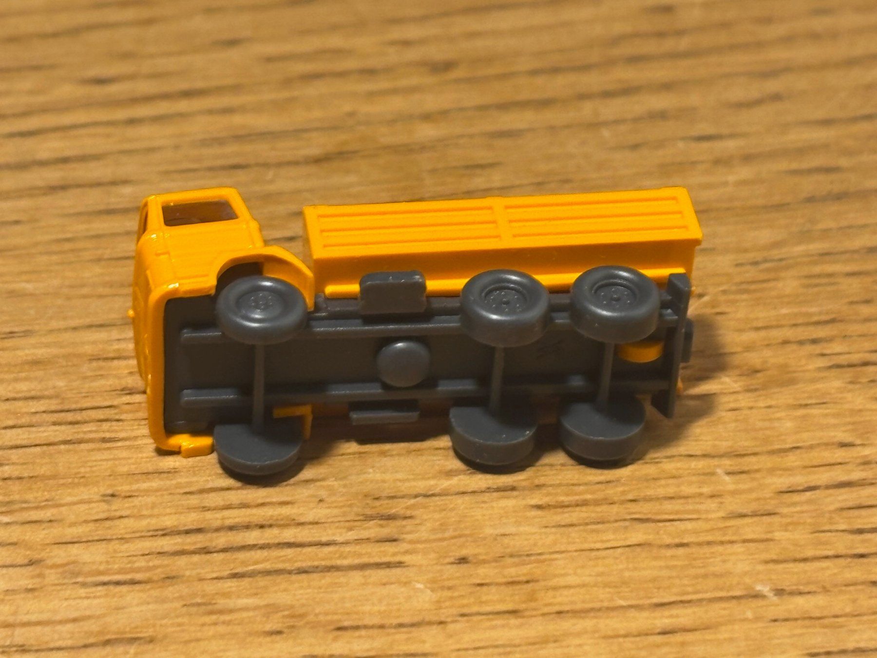 Modellini di ferrovie: M0692: Kipplastwagen (Spur N) – Usato da Birsfelden venduto da Birs_25 4
