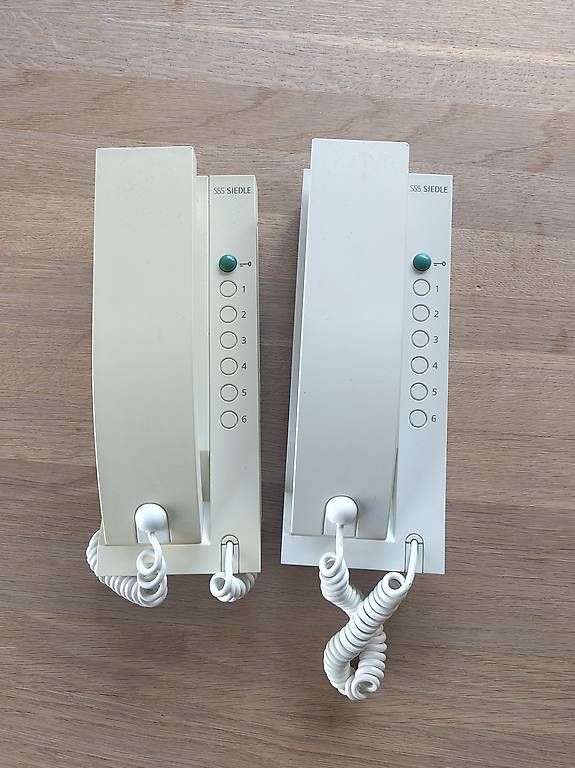 Telefoni: Siedle Wandtelefone – Usato da Liebefeld venduto da Schasty