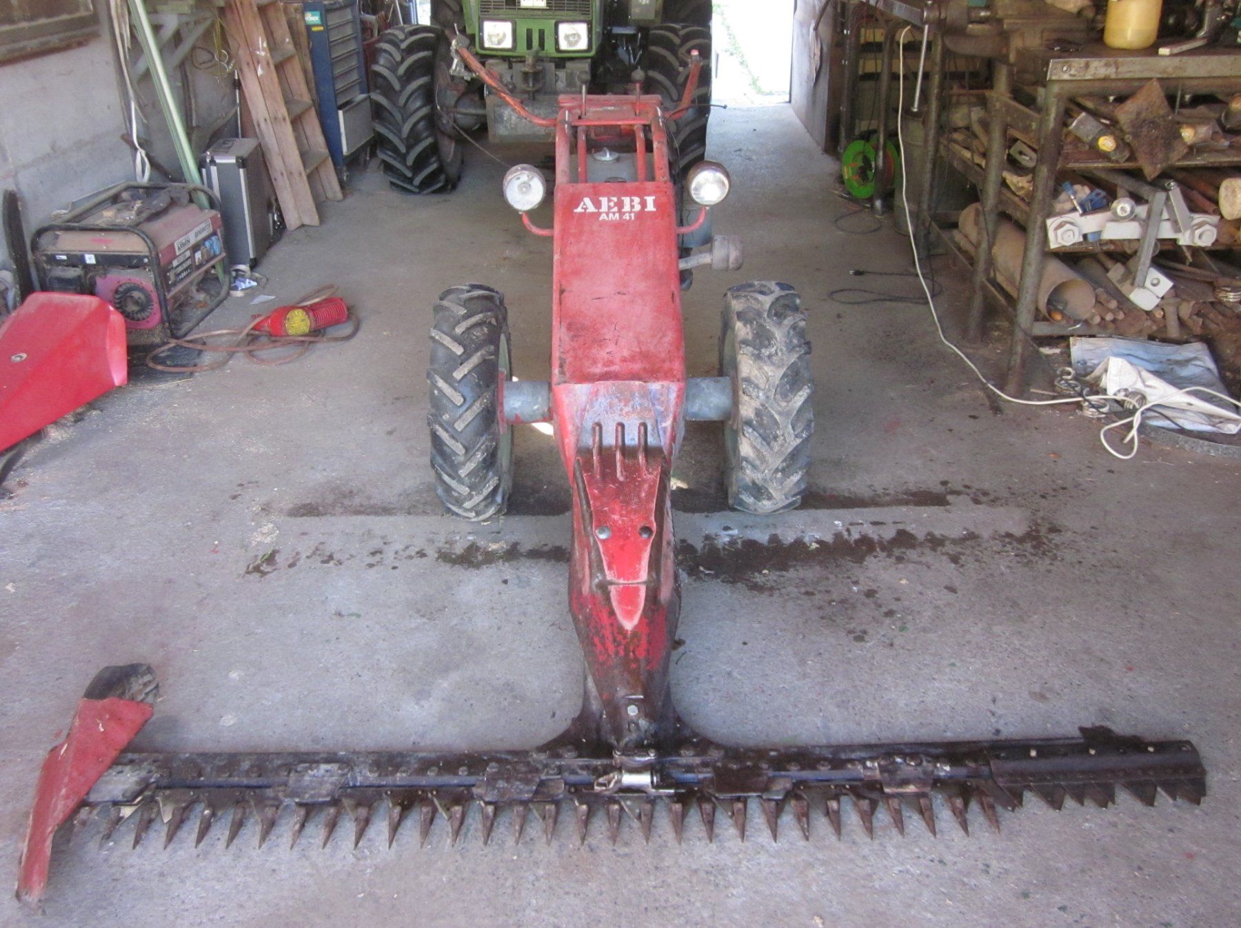 Aebi Alle Maschinen: Motormäher AEBI AM41 – Gebraucht aus Mosnang von Schoenis