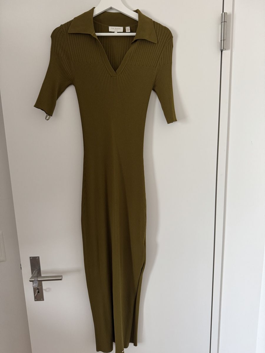 Ted Baker Vestiti: Ted Baker – Usato da Gümmenen venduto da Monsieur_Finn 1