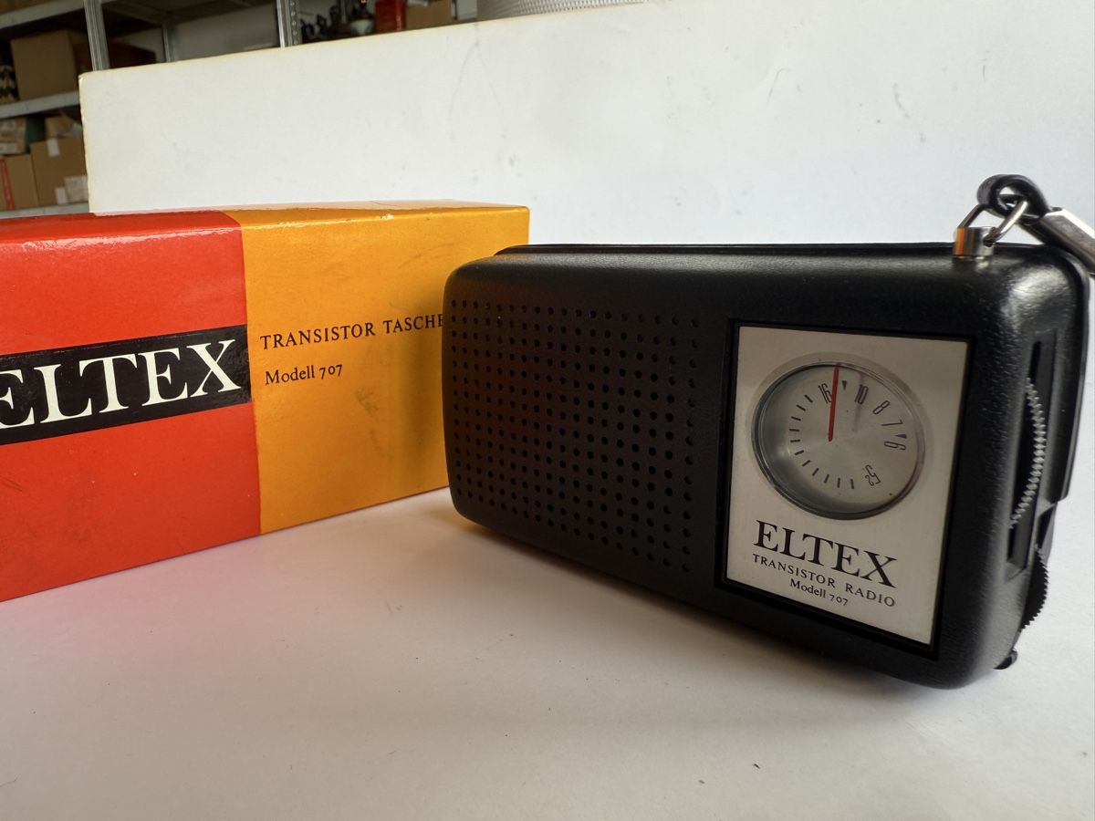 Radio: ELTEX Transistor Radio Modell 707, schwarz – Usato da Zürich venduto da Geniuss 3
