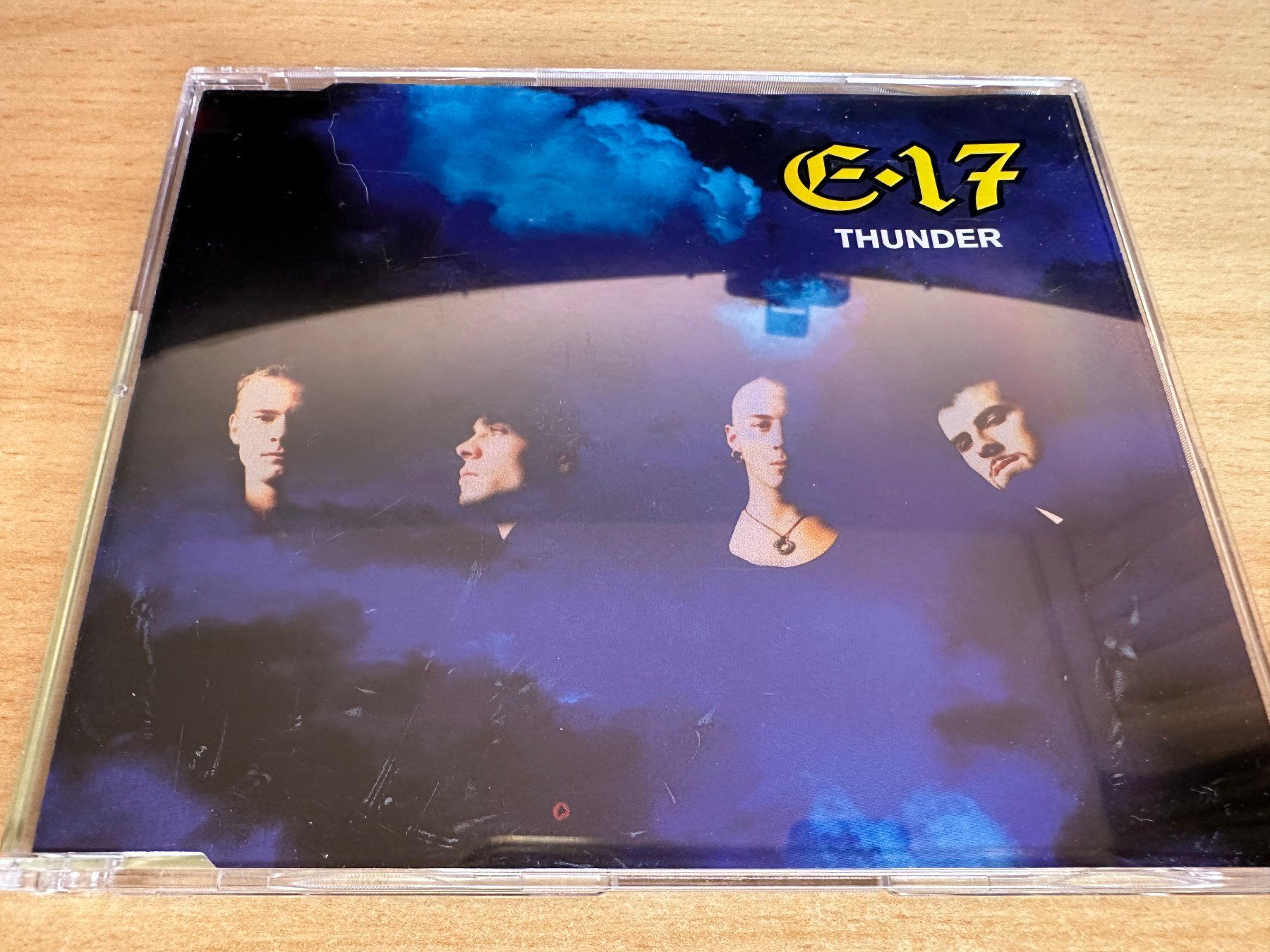 CD: E•17 – Thunder - Single CD – Usato da Rikon im Tösstal venduto da Alpenmutz