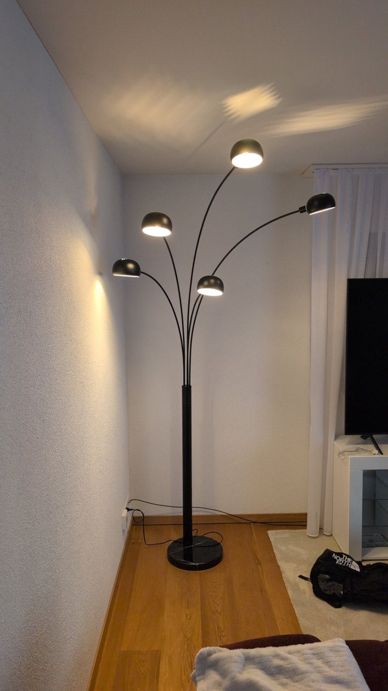Lampade: Schöne moderne Stehlampe – Usato da Luzern venduto da fab_btk2