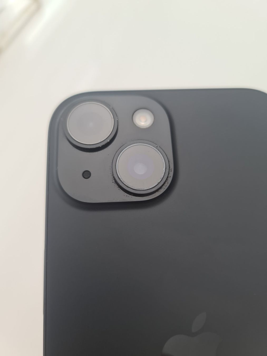Apple Handys / Smartphones: Iphone 15 126GB Black 2024 – Gebraucht aus Neuchâtel von gae_5dt9 2