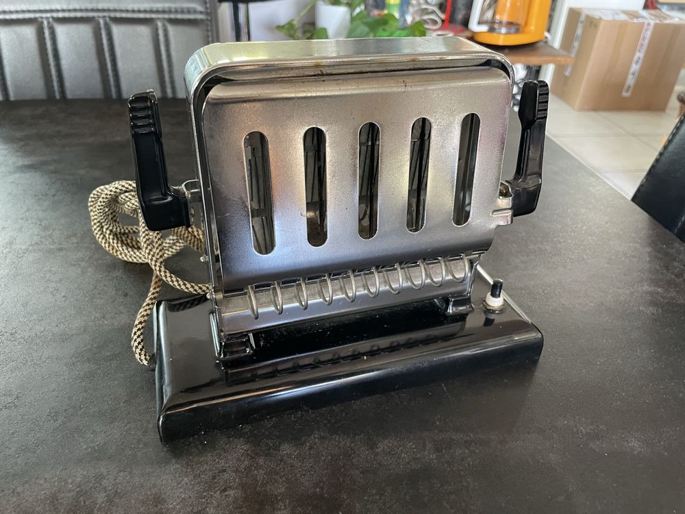 Toaster Retro Jura Typ 150 (Defekt) in Vallamand für CHF 40 – mit ...