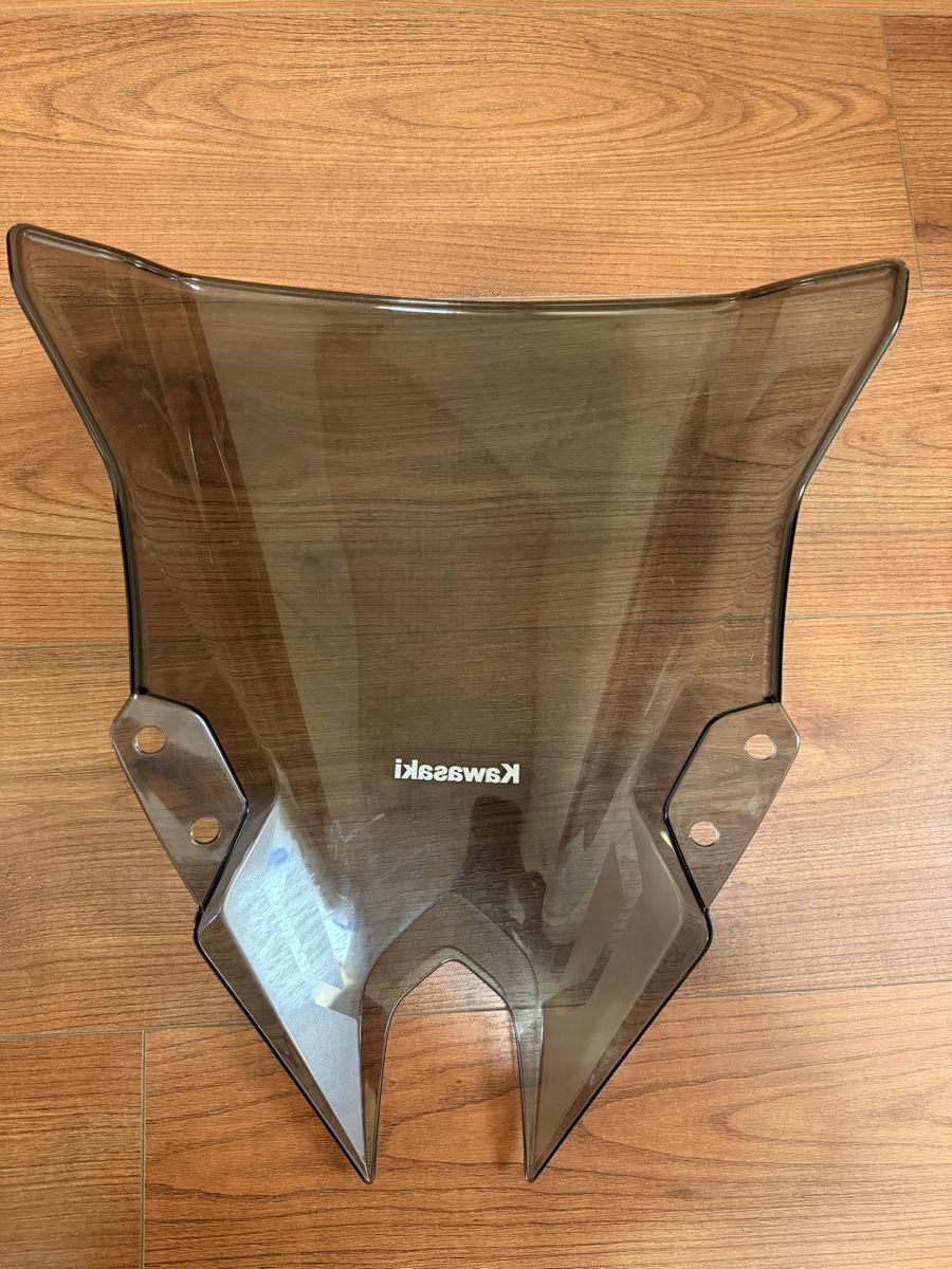 Kawasaki Alle Motorradersatzteile: Kawasaki Ninja 500 Hoches Windscheibe Original – Gebraucht aus Dänikon ZH von RAFIMIKI 1