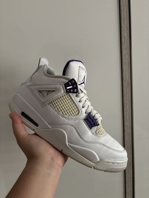jordan 4 metallic purple on feet