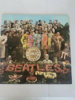 THE BEATLES LP * SGT PEPPERS LONELY HEARTS CLUB BAND