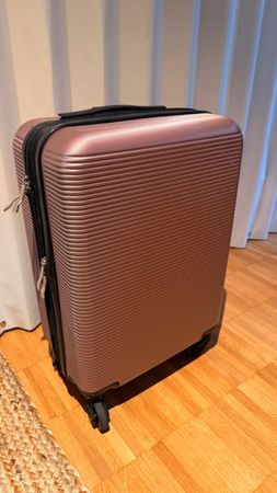 Koffer von Carpisa NEU, Farbe Rosenholz, Top Zustand!