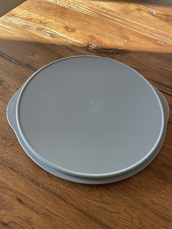 Recipients et similaires: Tupperware Kuchenbehälter Junge Welle NEU – Neuf avec emballage d'origine à Künten par Gubapri 1