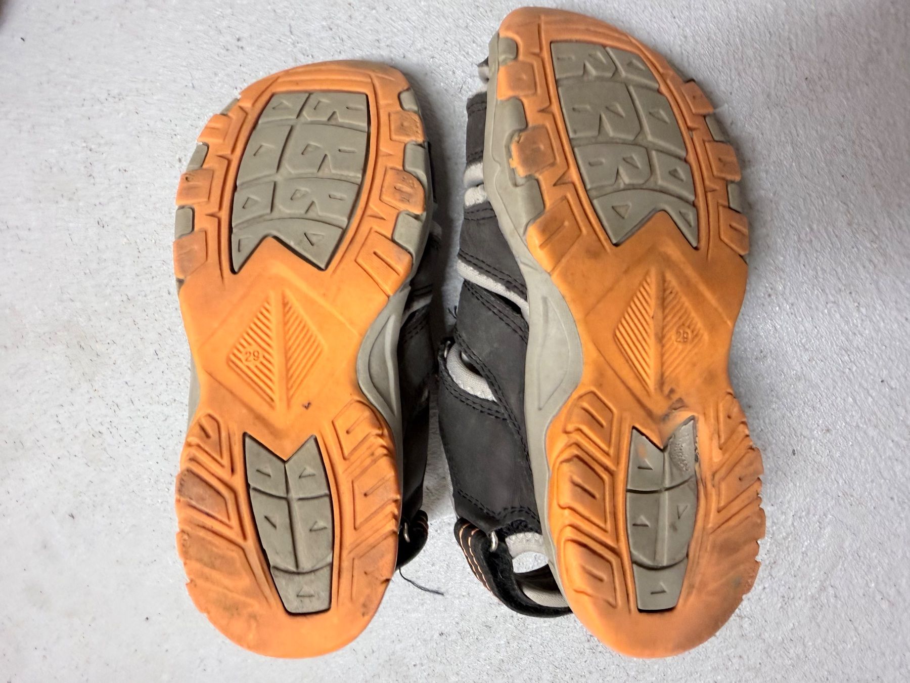 Fila Scarpe per ragazzi: Kinder Sandalen Fila Grösse 29 – Usato da ZÜRICH venduto da ellison82 2