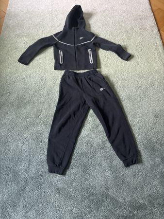 Nike Tech Fleece tracksuit set dark grey size S used