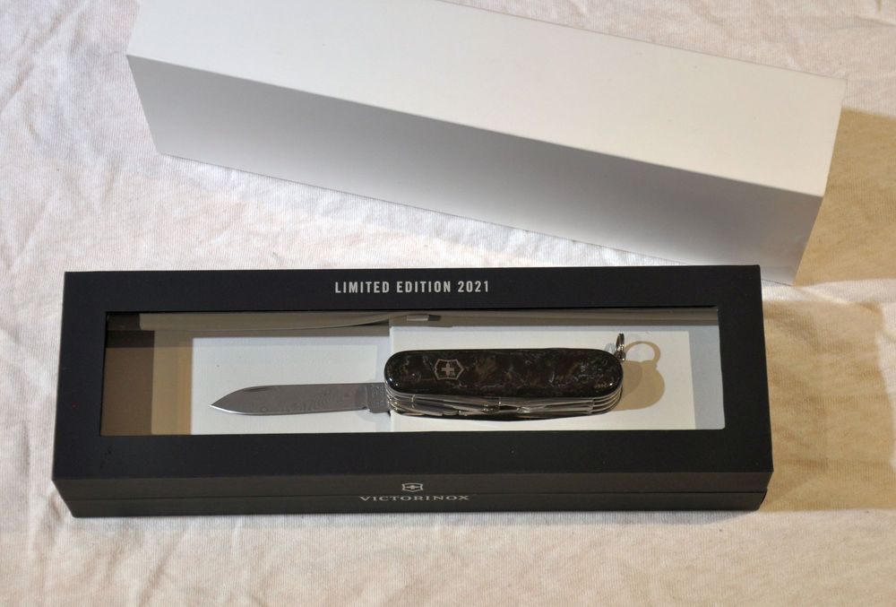 Victorinox Damast Limited Edition 2021 Swiss Champ | Kaufen Auf Ricardo