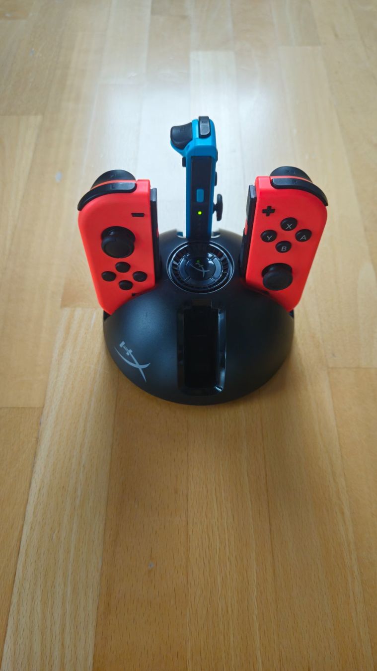 Nintendo Console: Nintendo Switch mit Zubehör – Usato da Grossdietwil venduto da resu67 1